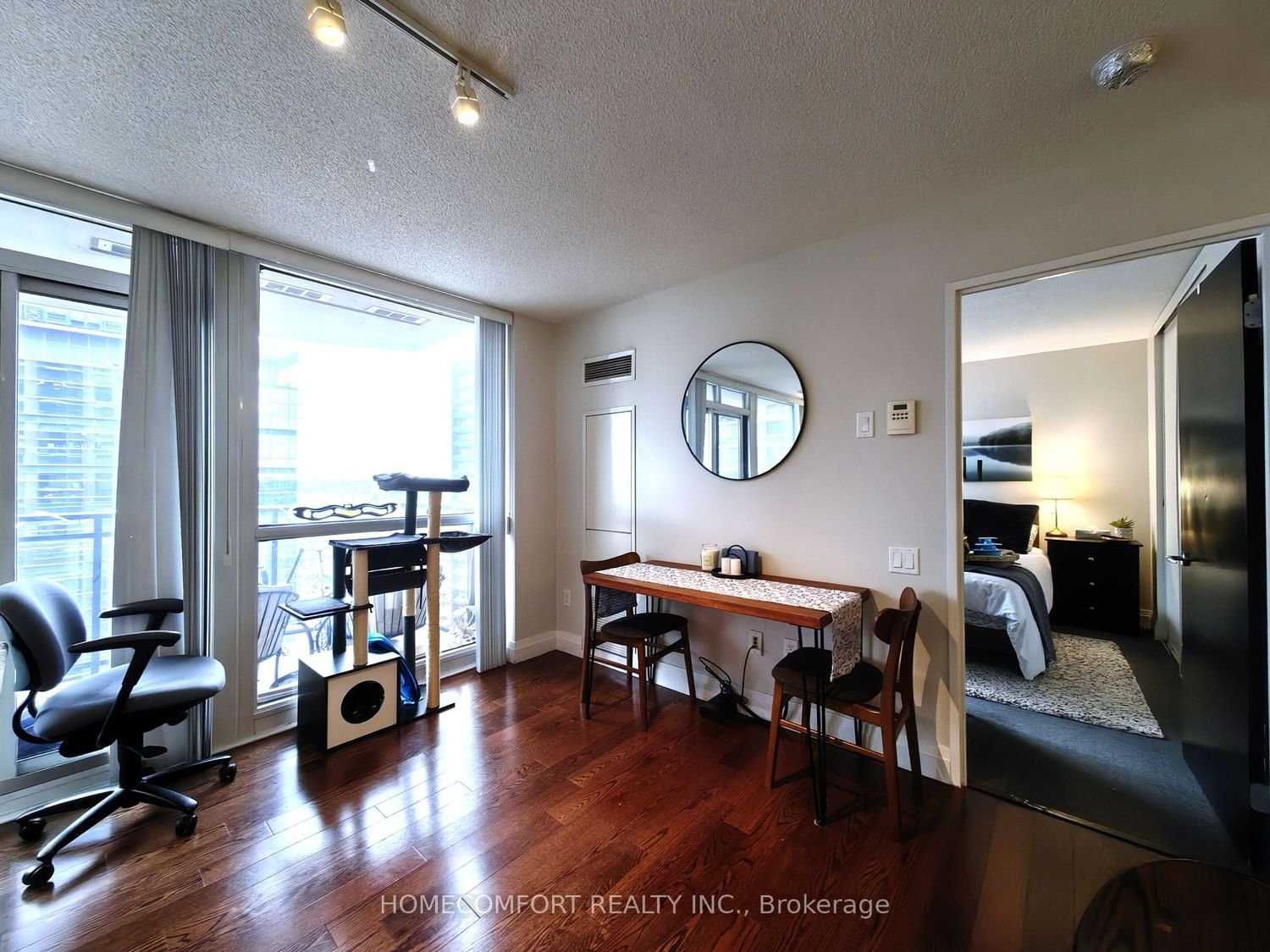 33 Sheppard Ave E, unit 2007 for rent - image #12