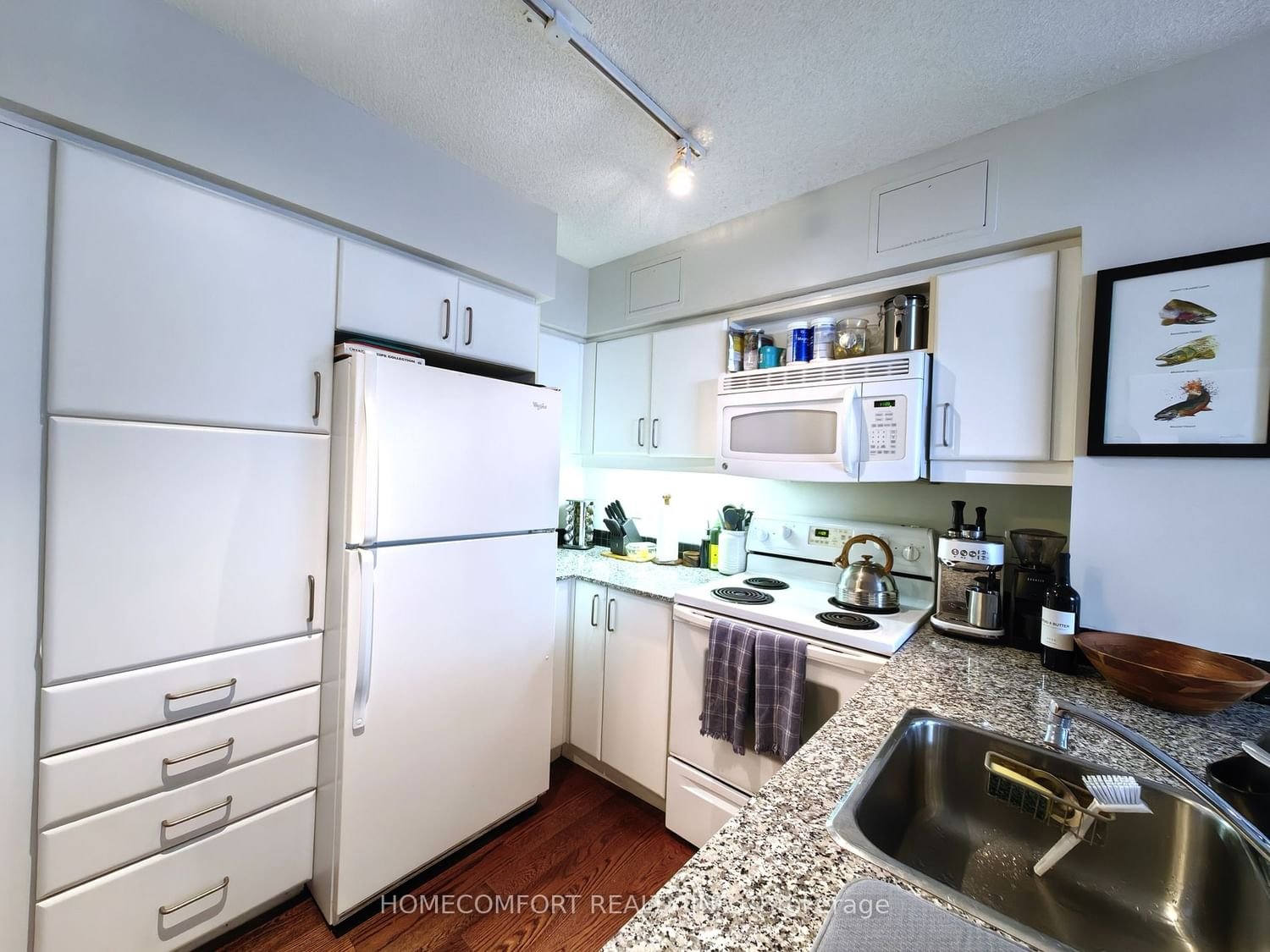 33 Sheppard Ave E, unit 2007 for rent - image #8