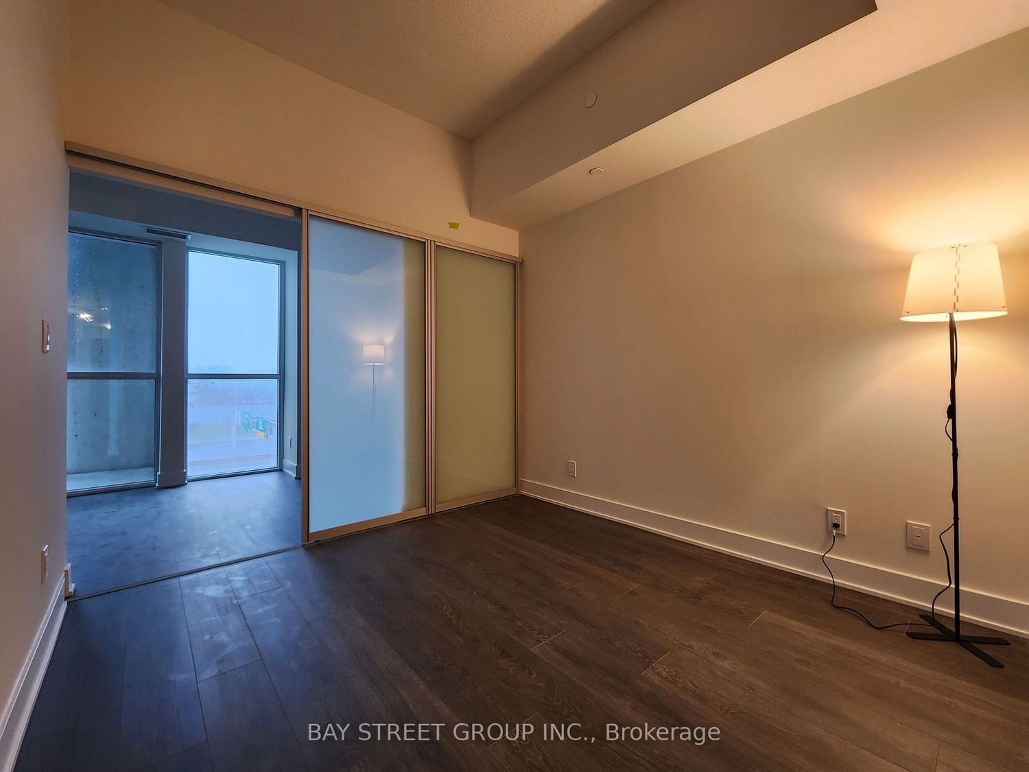 188 Fairview Mall Dr, unit 525 for rent - image #13