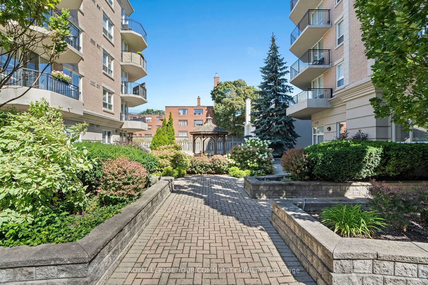 55 Lorindale Ave, unit 301 for sale - image #11