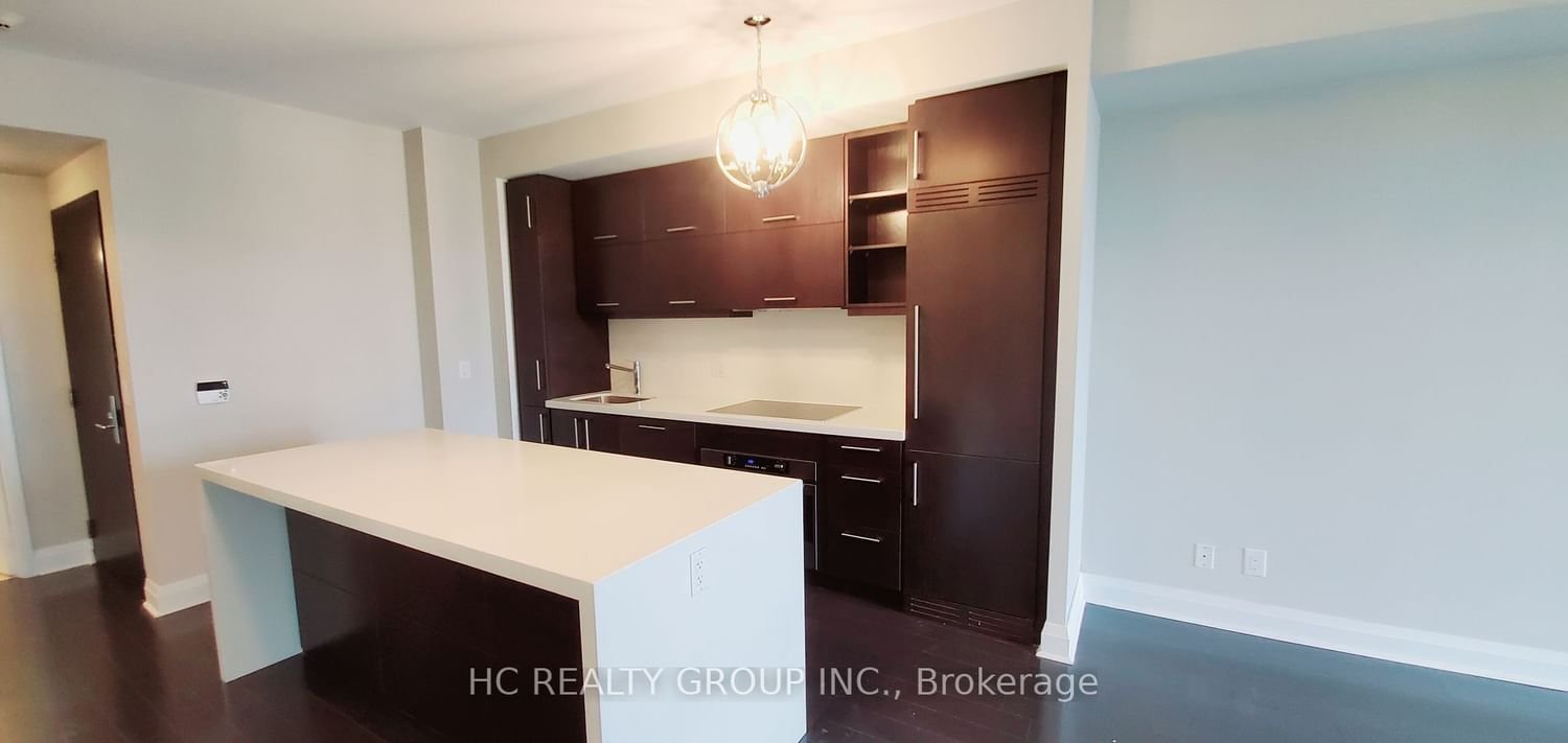 65 St Mary St, unit 805 for rent - image #4