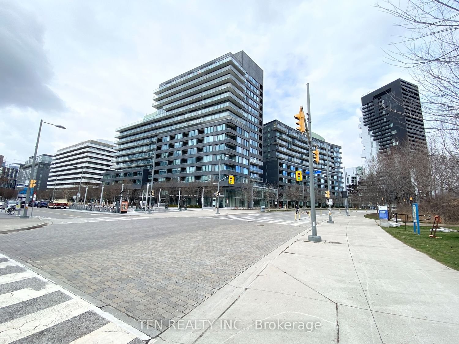 120 Bayview Ave, unit N123 for rent - image #40