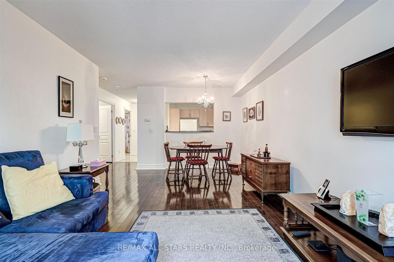 1 Balmoral Ave, unit 405 for sale - image #16