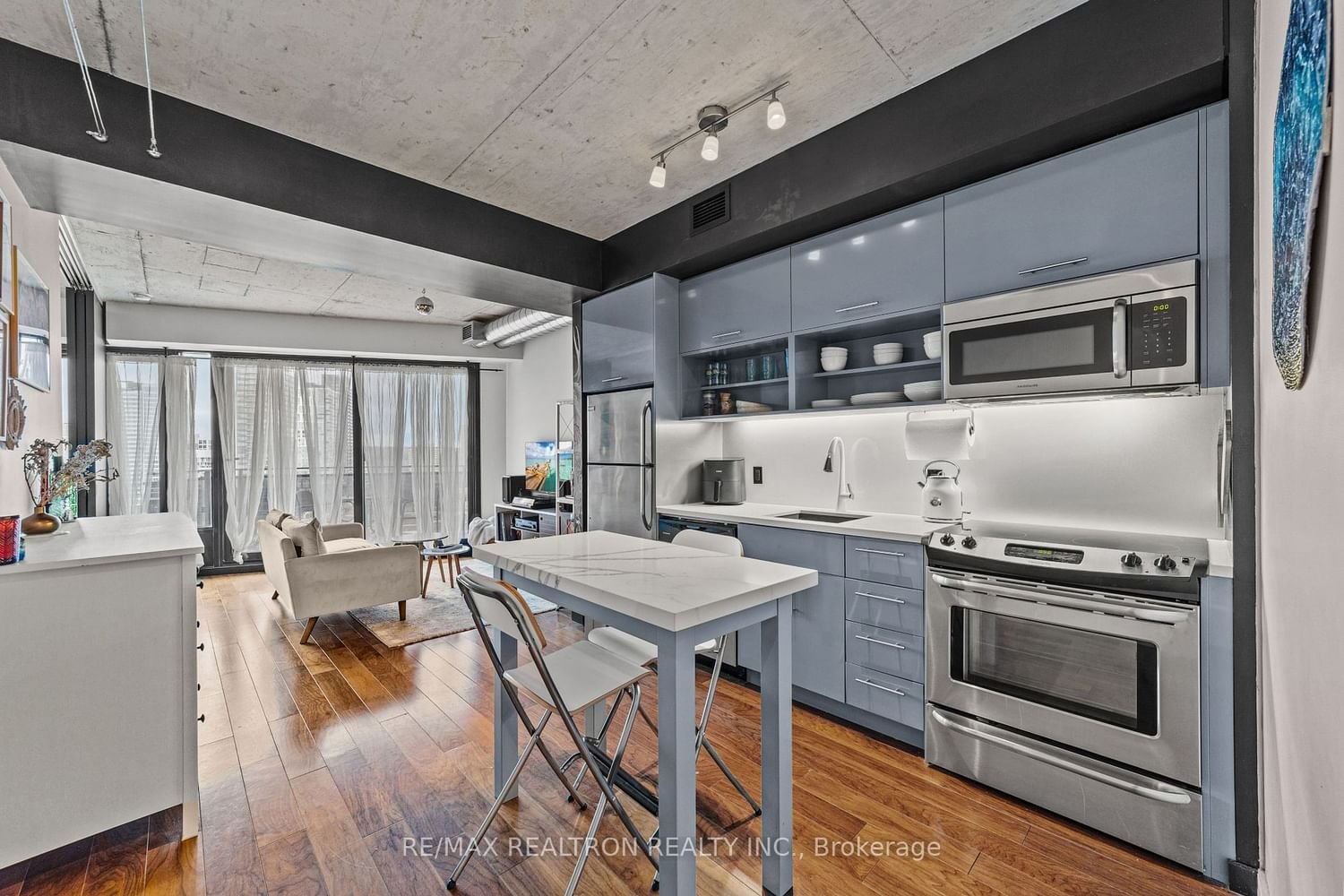 51 Trolley Cres, unit 1501 for sale - image #8