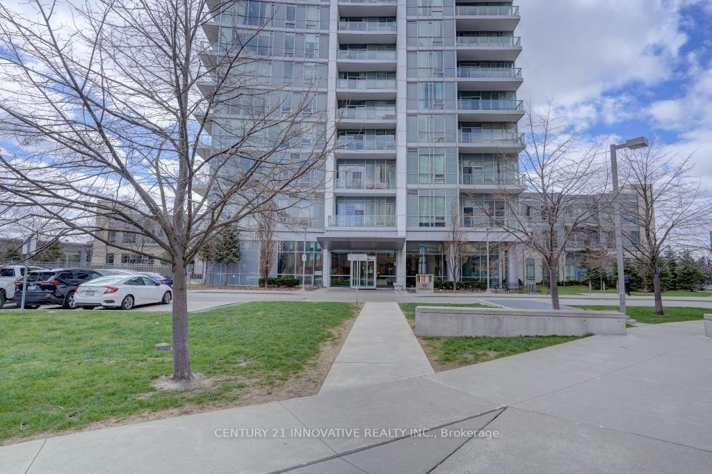66 Forest Manor Rd, unit 219 for sale - image #2