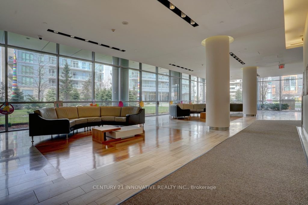 66 Forest Manor Rd, unit 219 for sale - image #4