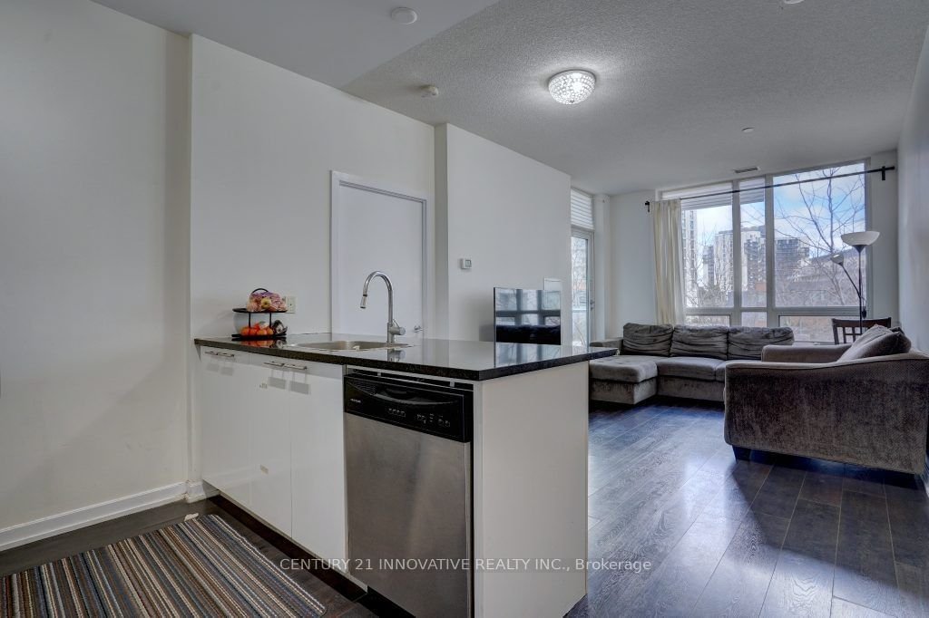 66 Forest Manor Rd, unit 219 for sale - image #8