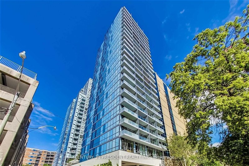210 Simcoe St, unit 706 for rent - image #1