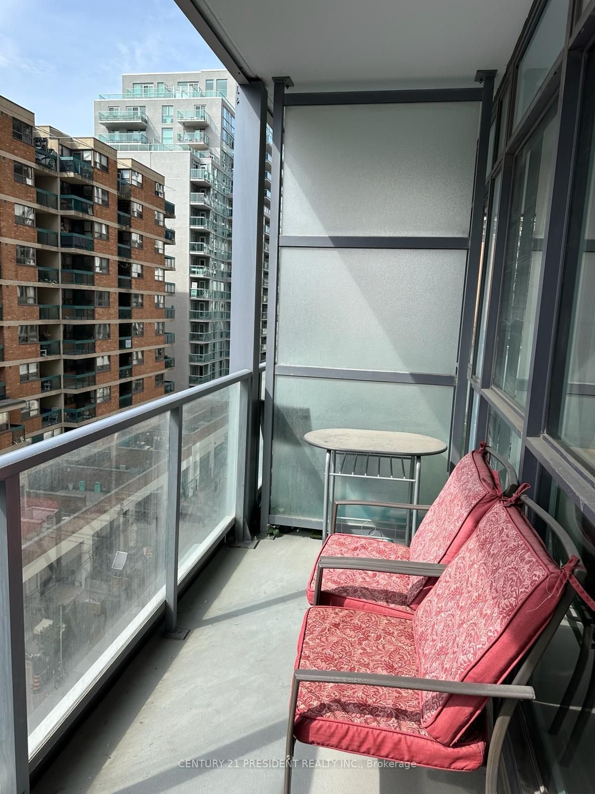 210 Simcoe St, unit 706 for rent - image #11