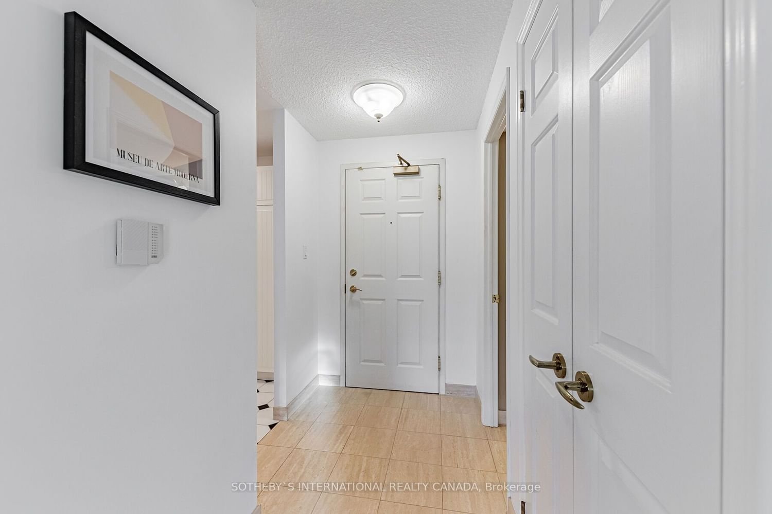 1818 Bayview Ave, unit 309 for sale - image #3