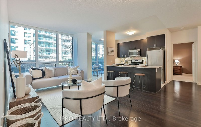 19 Grand Trunk Cres, unit 211 for sale - image #1