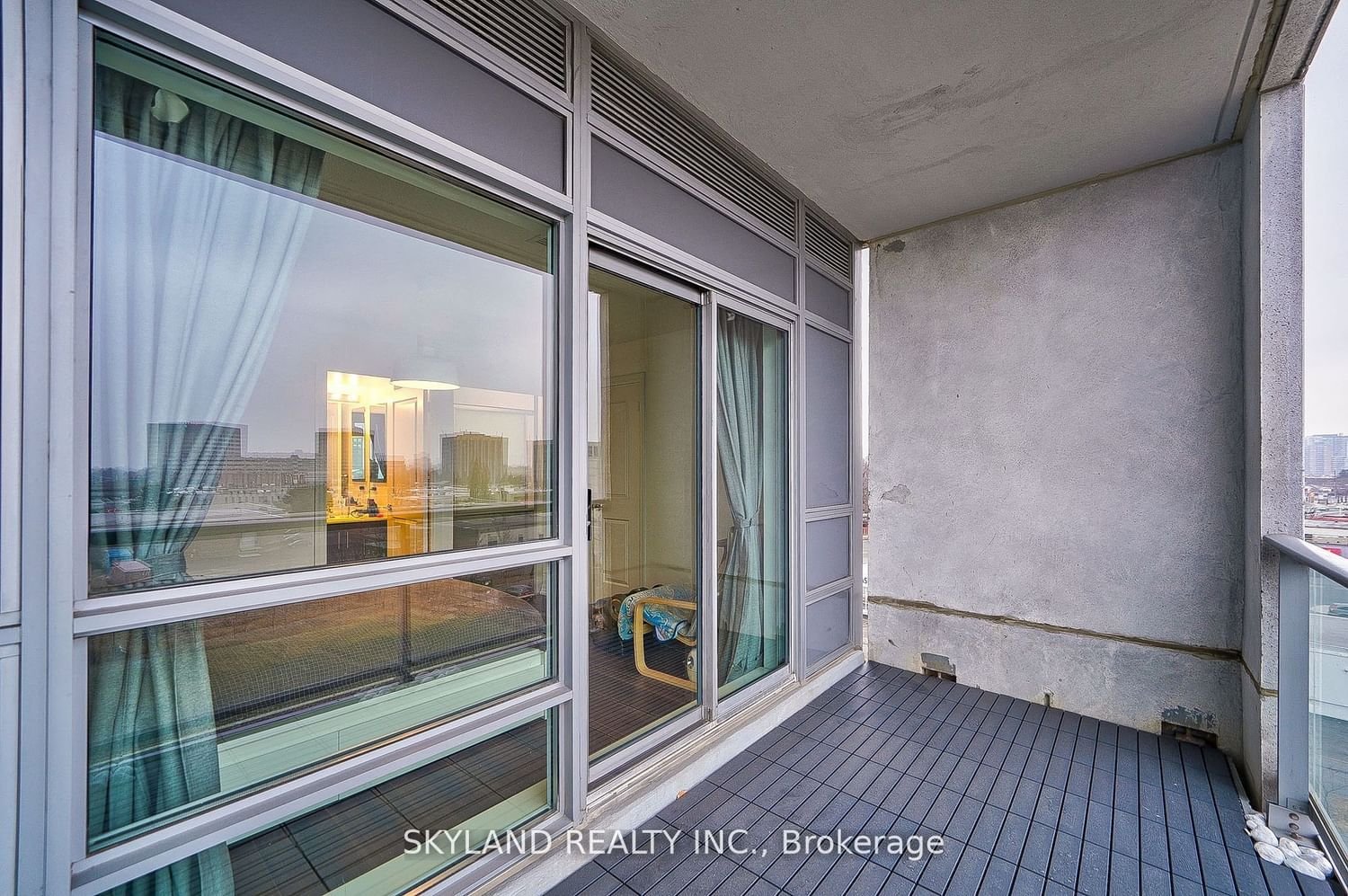 30 Heron's Hill Way, unit 306 for sale - image #24