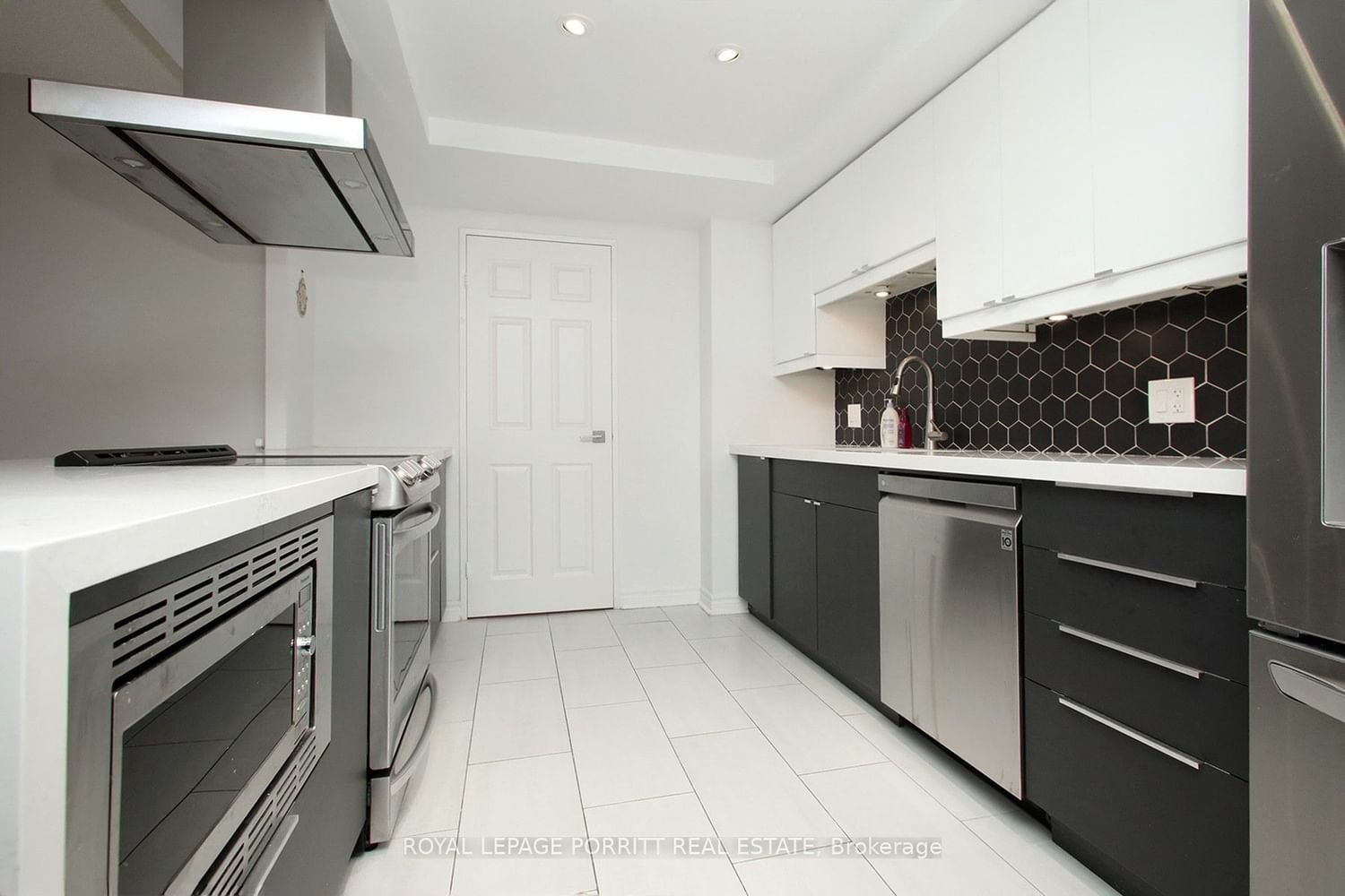 131 Torresdale Ave, unit 2108 for sale - image #15
