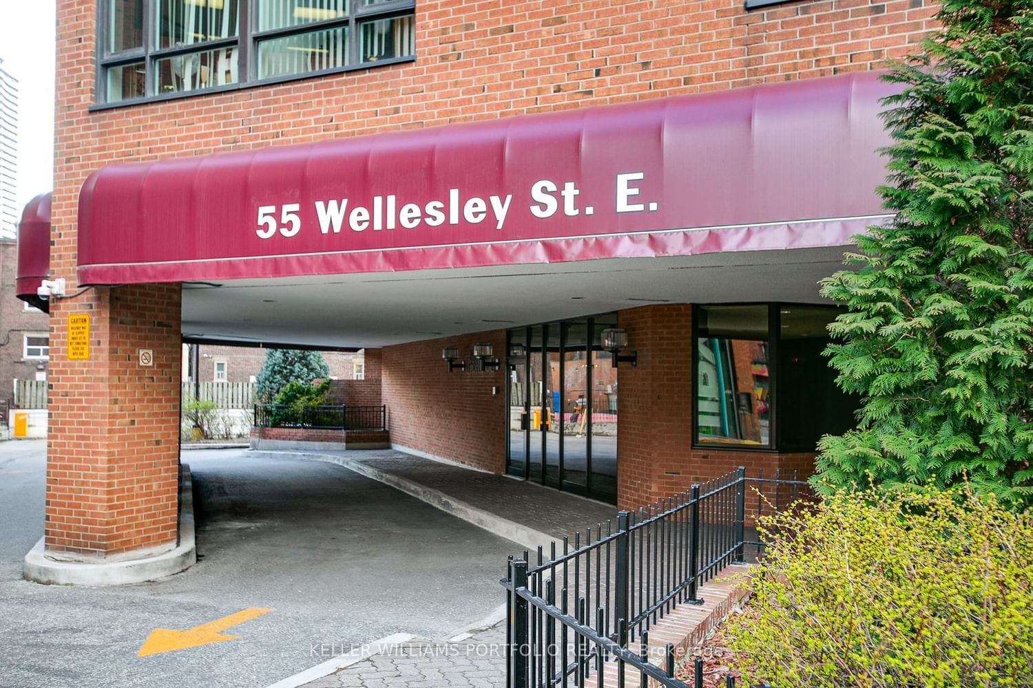 55 Wellesley St E, unit 605 for sale - image #29