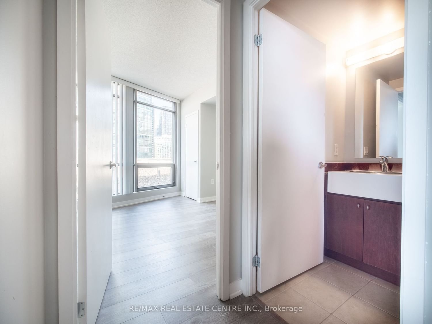 3 Navy Wharf Crt, unit 603 for rent - image #17