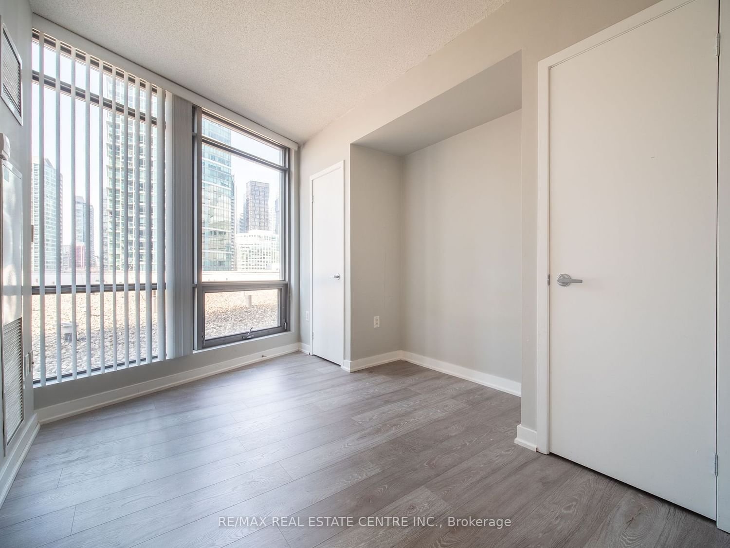 3 Navy Wharf Crt, unit 603 for rent - image #19