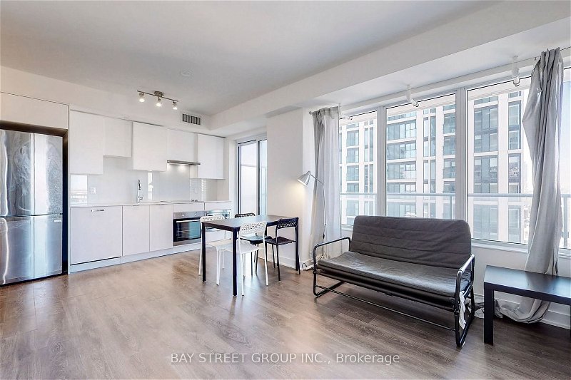 99 Broadway Ave, unit 1610 for rent - image #1
