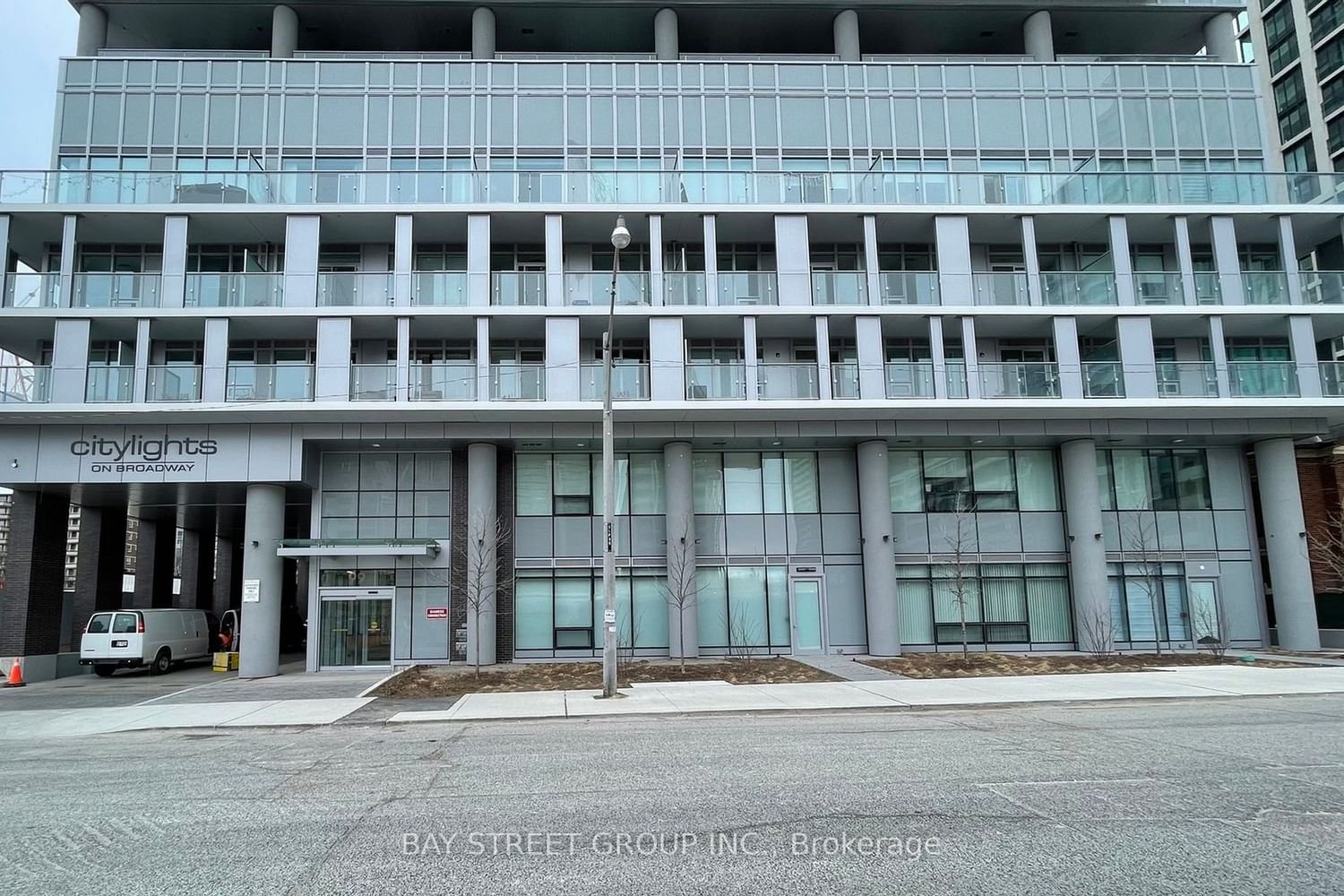 99 Broadway Ave, unit 1610 for rent - image #5