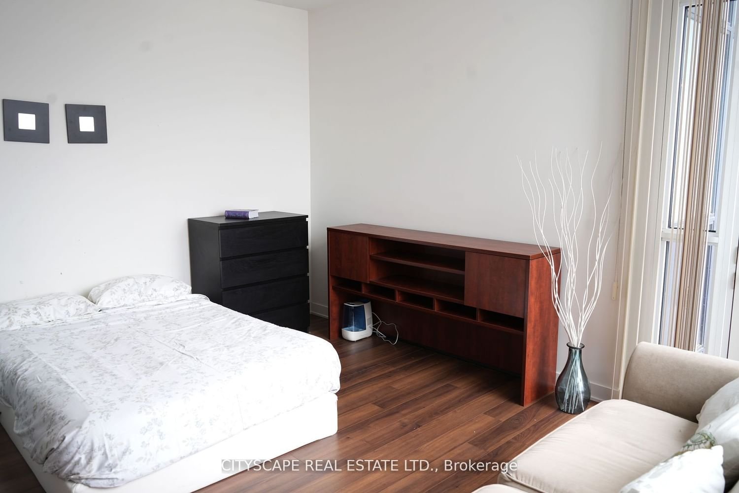 210 Simcoe St, unit #1501 for rent - image #15