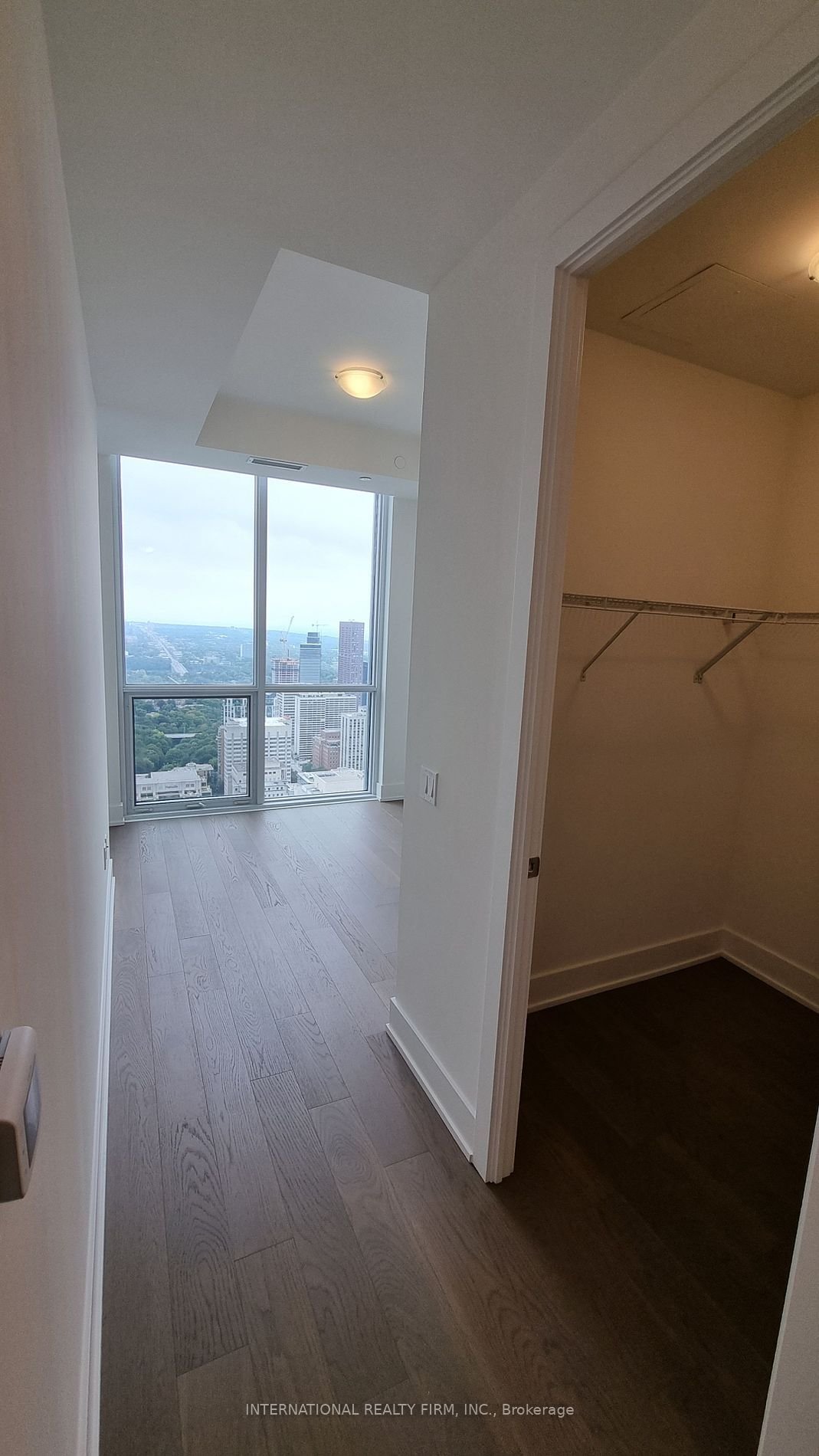 1 Yorkville Ave, unit 5409 for rent - image #12