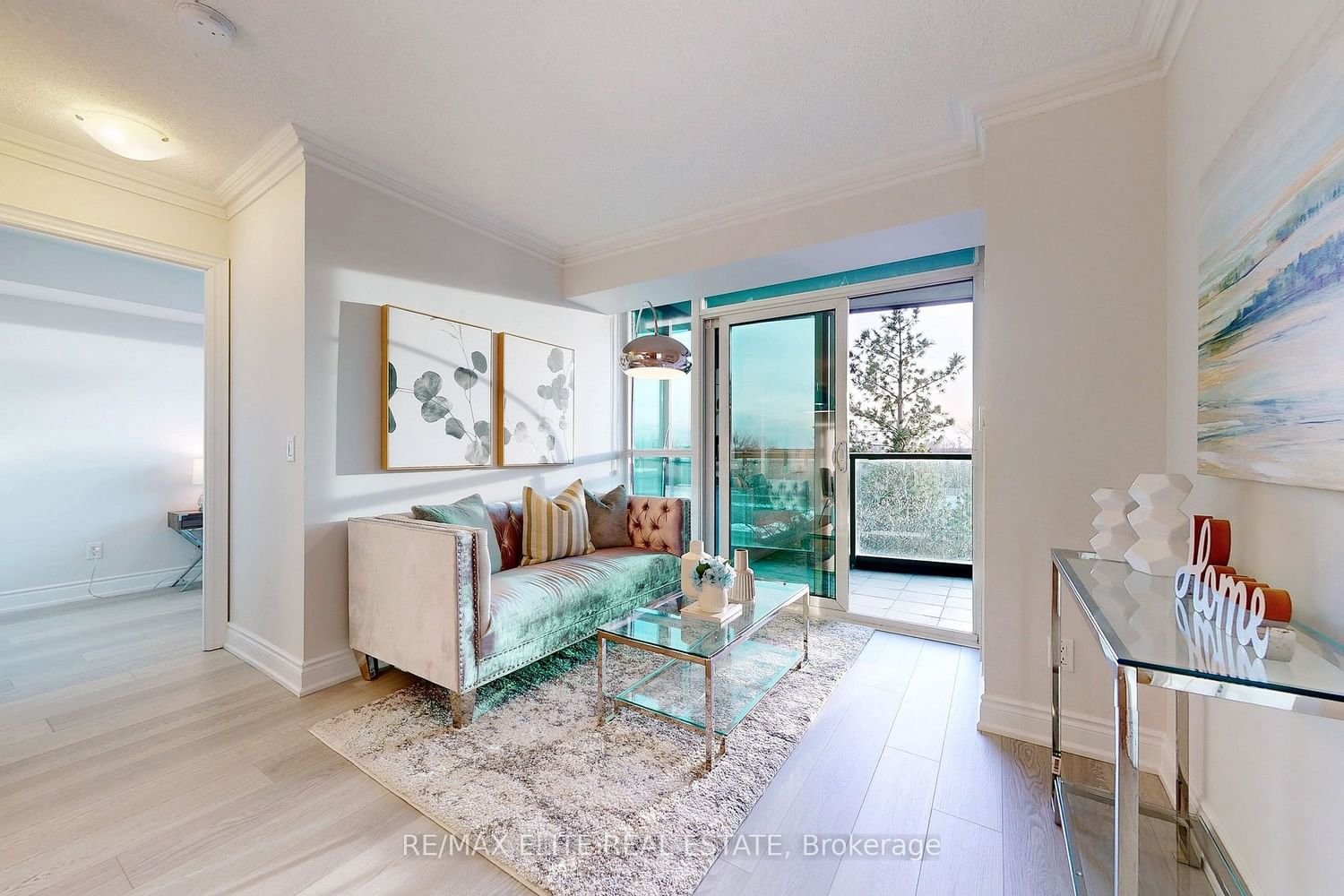 15 Greenview Ave, unit 407 for sale - image #10