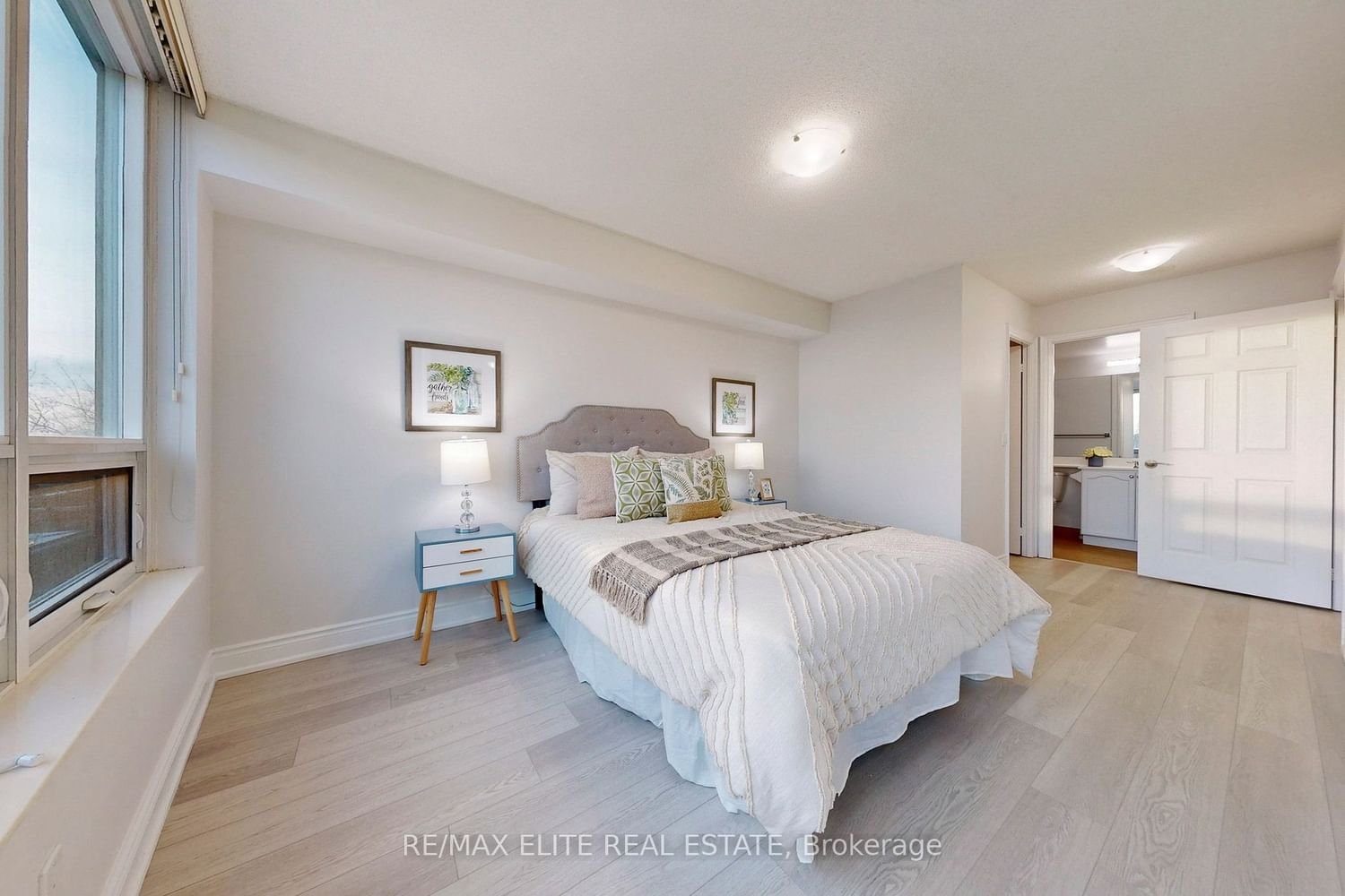 15 Greenview Ave, unit 407 for sale - image #22