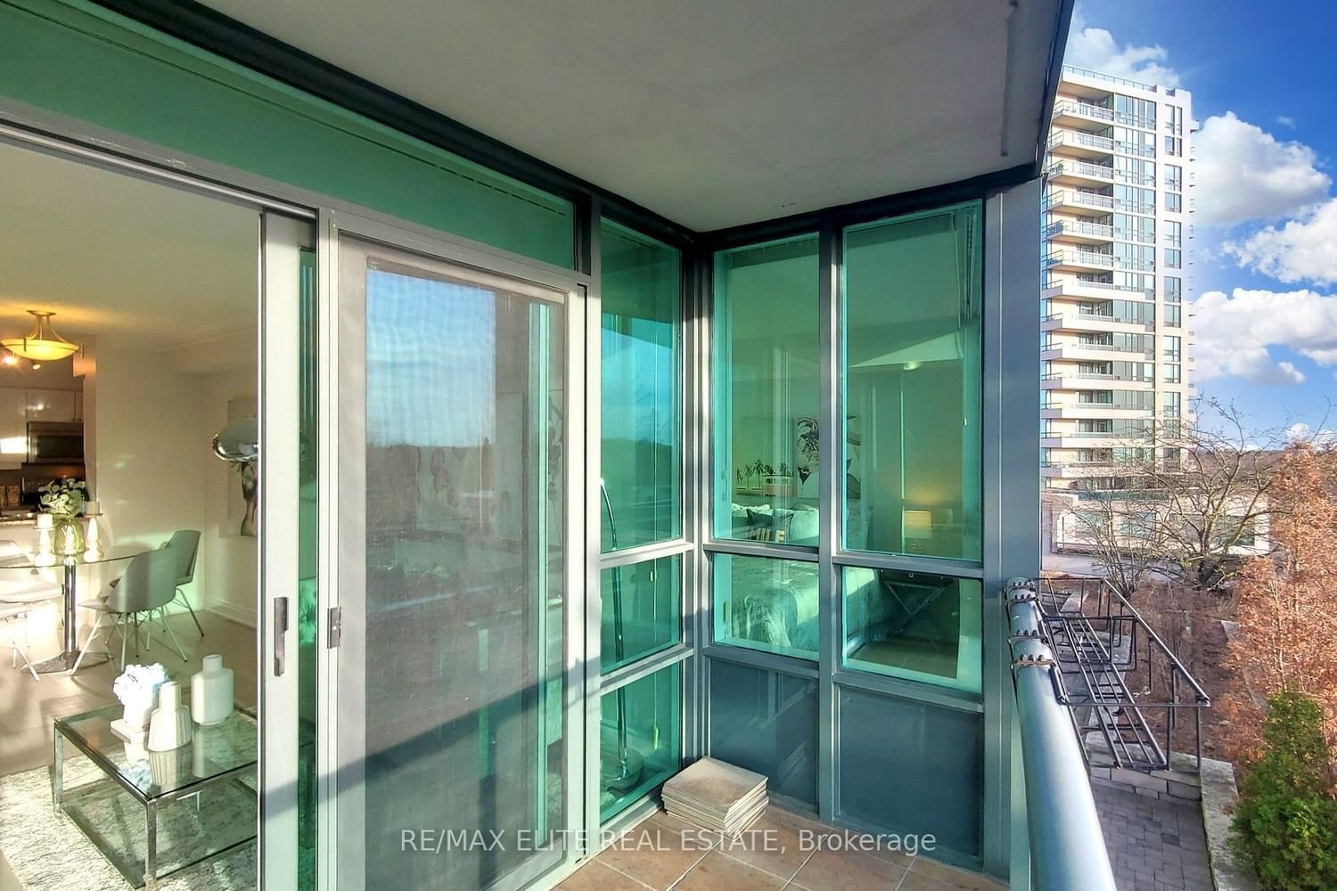 15 Greenview Ave, unit 407 for sale - image #36