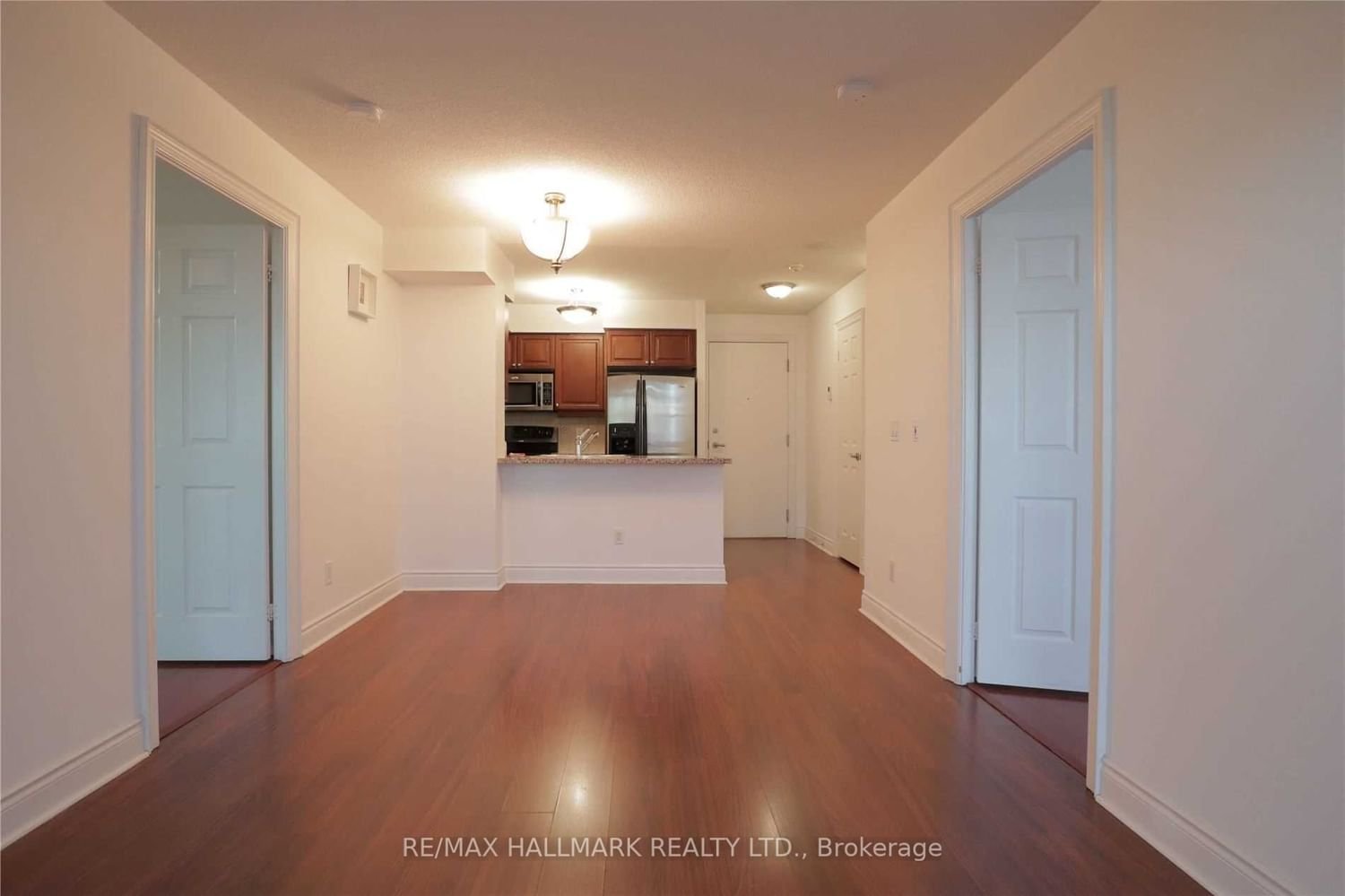 15 Greenview Ave, unit 2814 for rent - image #1
