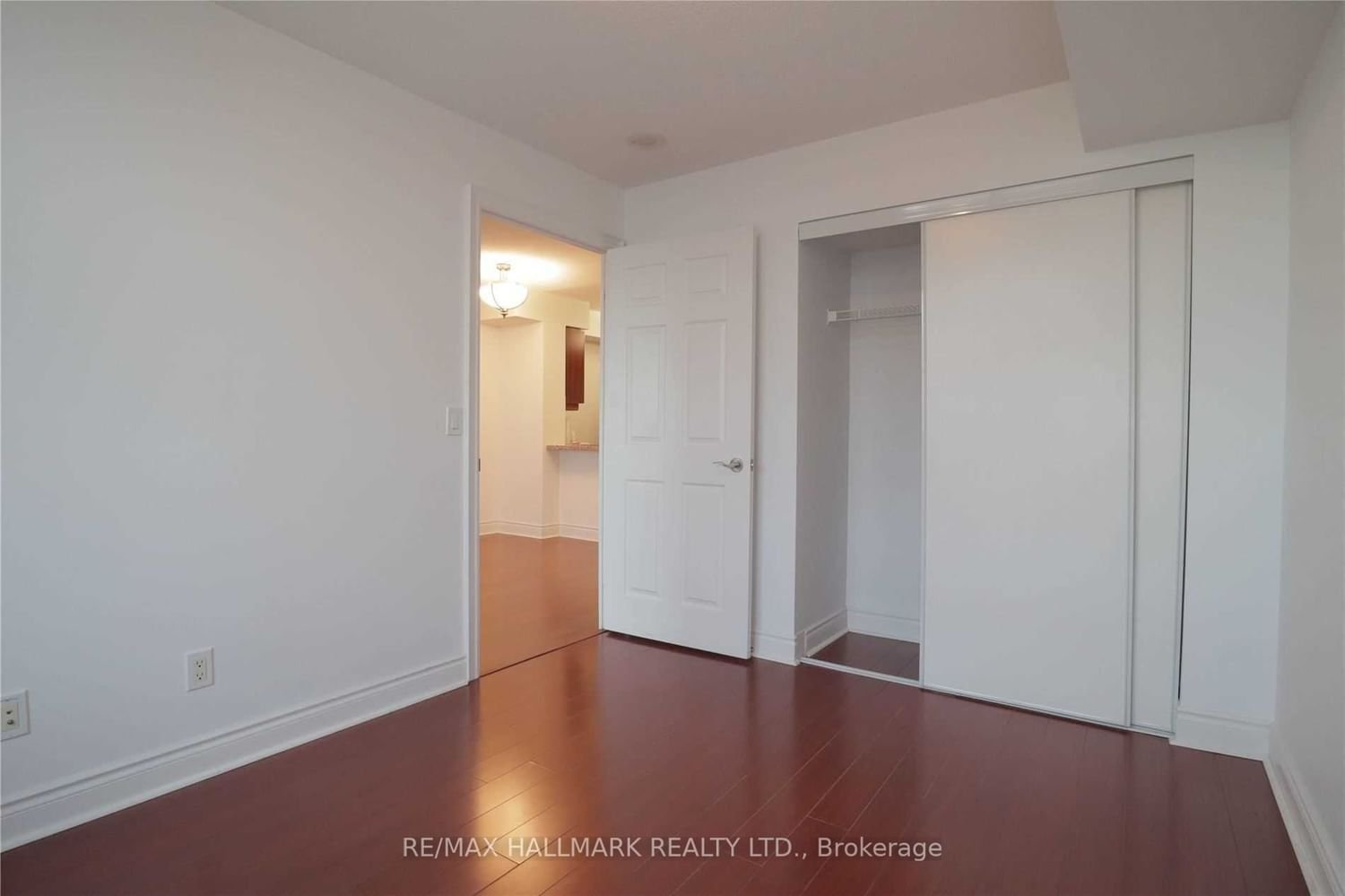 15 Greenview Ave, unit 2814 for rent - image #13