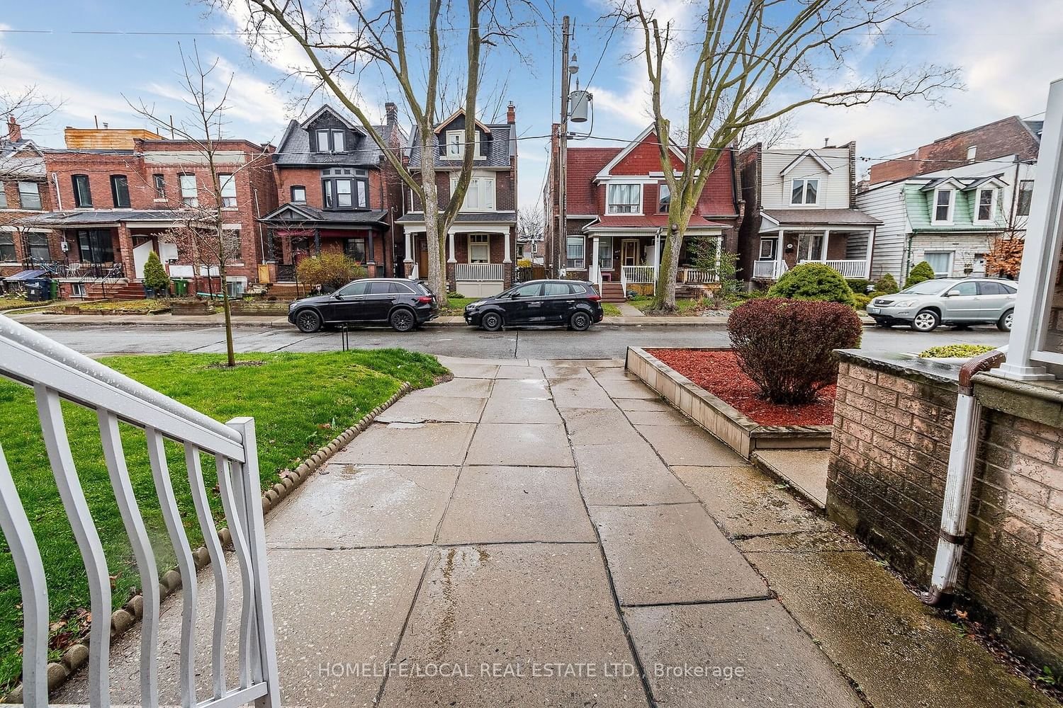 372 St Clarens Ave for sale  - image #3