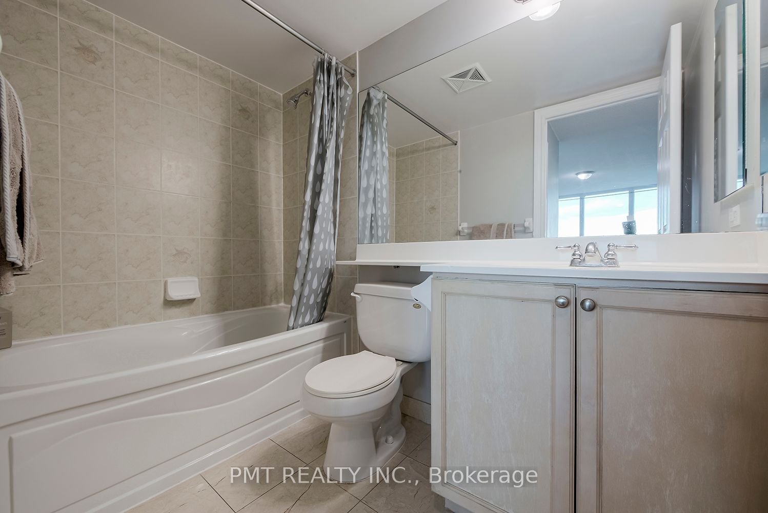 15 Greenview Ave, unit 2607 for rent - image #25