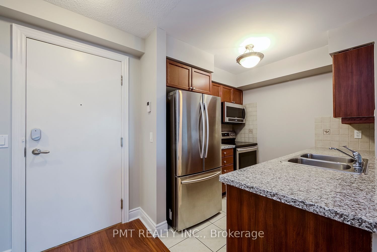 15 Greenview Ave, unit 2607 for rent - image #4
