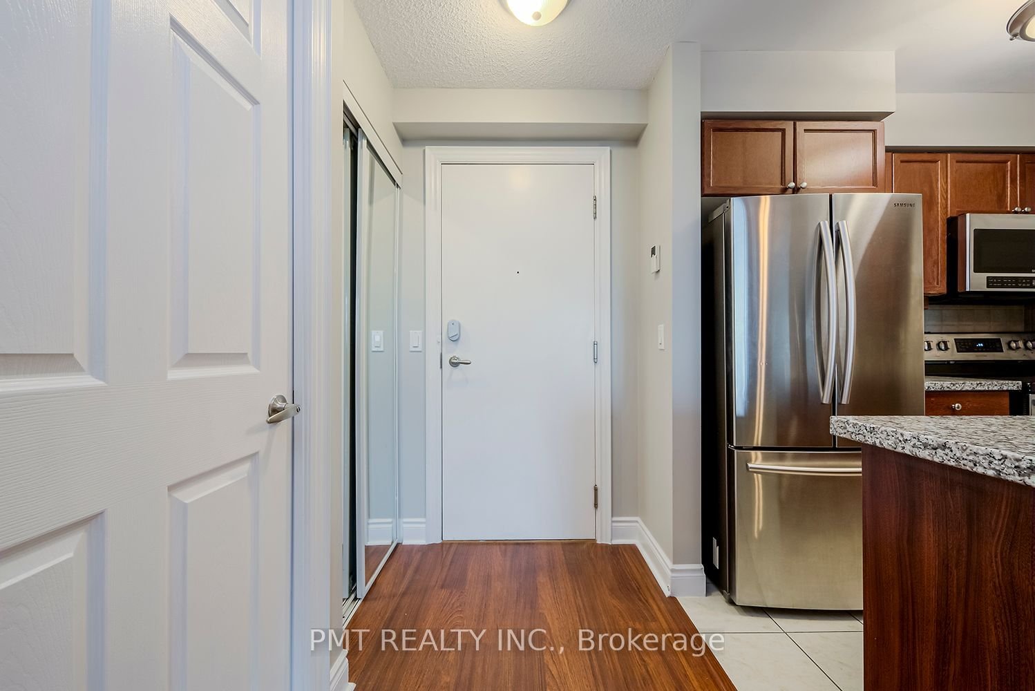15 Greenview Ave, unit 2607 for rent - image #5