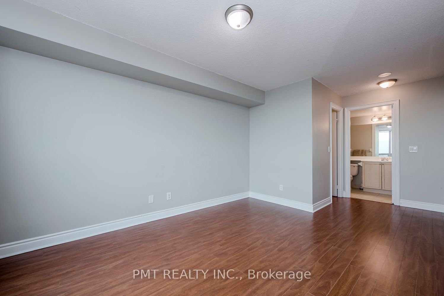 15 Greenview Ave, unit 2607 for rent - image #8