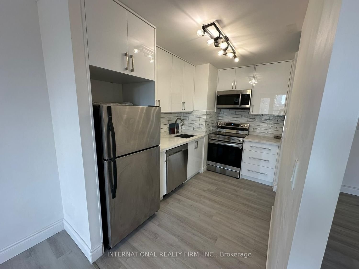 40 Homewood Ave, unit 1401 for sale - image #7