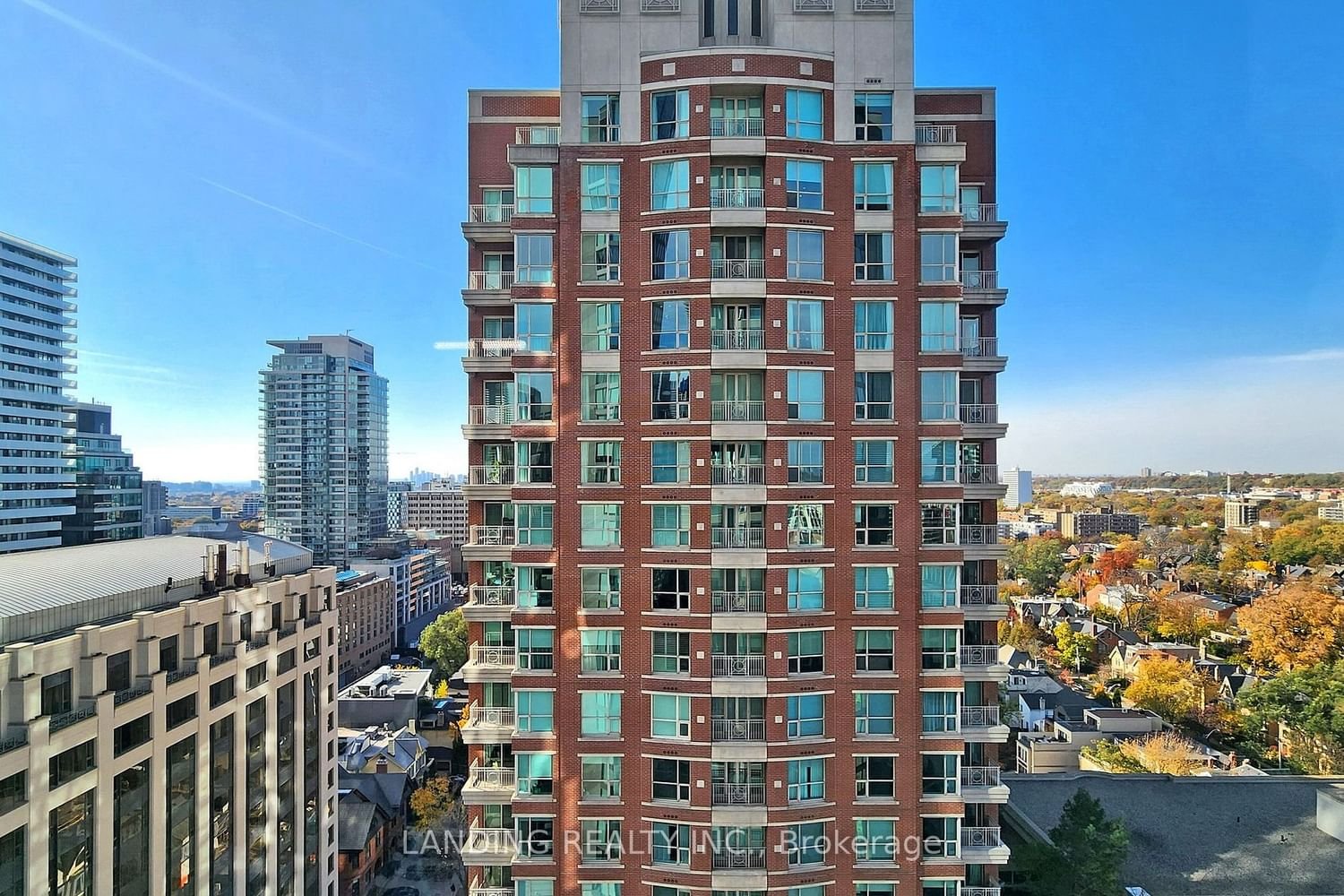 155 Yorkville Ave, unit 2014 for rent - image #26
