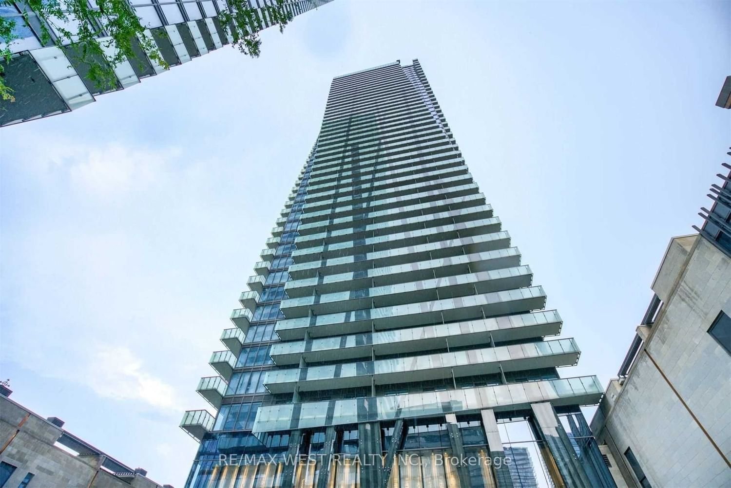 65 St. Mary St, unit 411 for rent - image #1