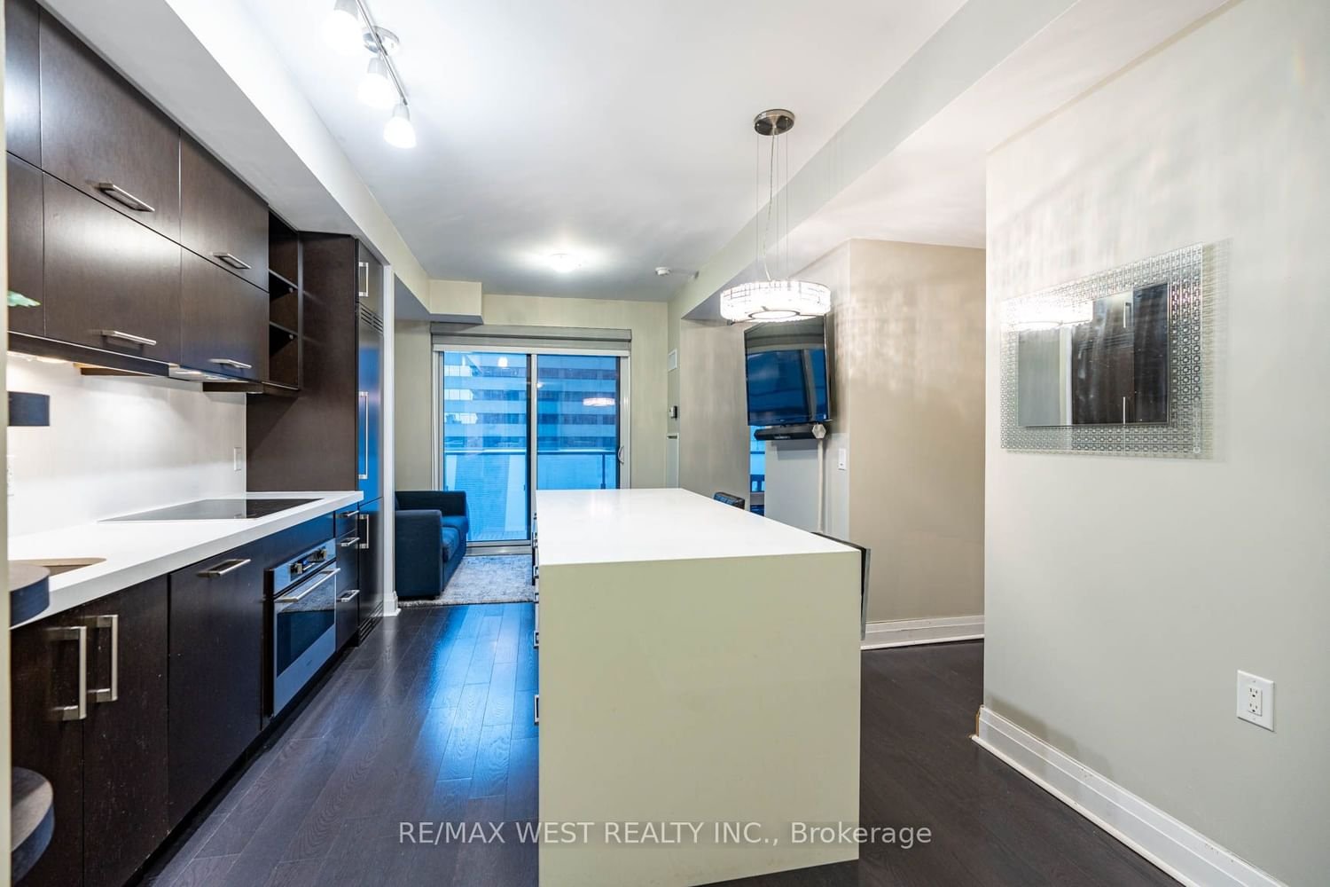 65 St. Mary St, unit 411 for rent - image #4