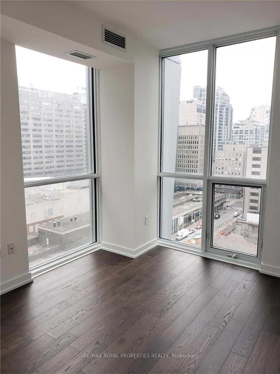 1 Yorkville Ave, unit 1102 for rent - image #7