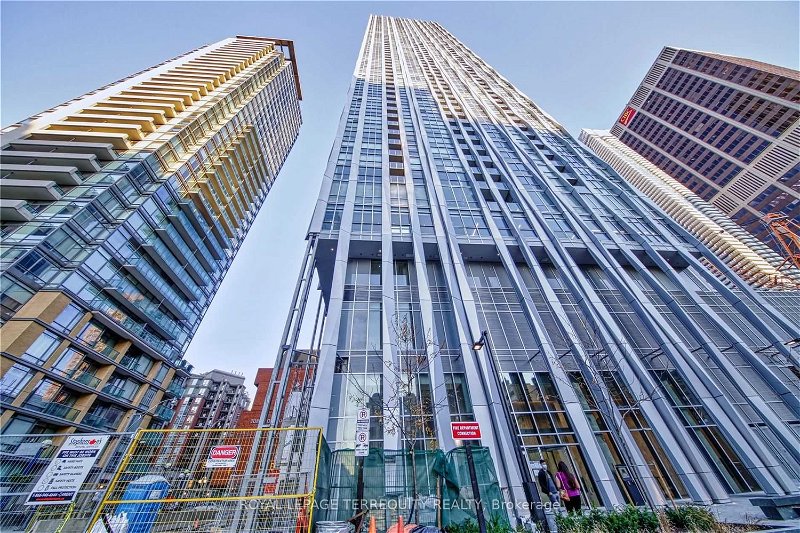 1 Yorkville Ave, unit 3501 for sale - image #1