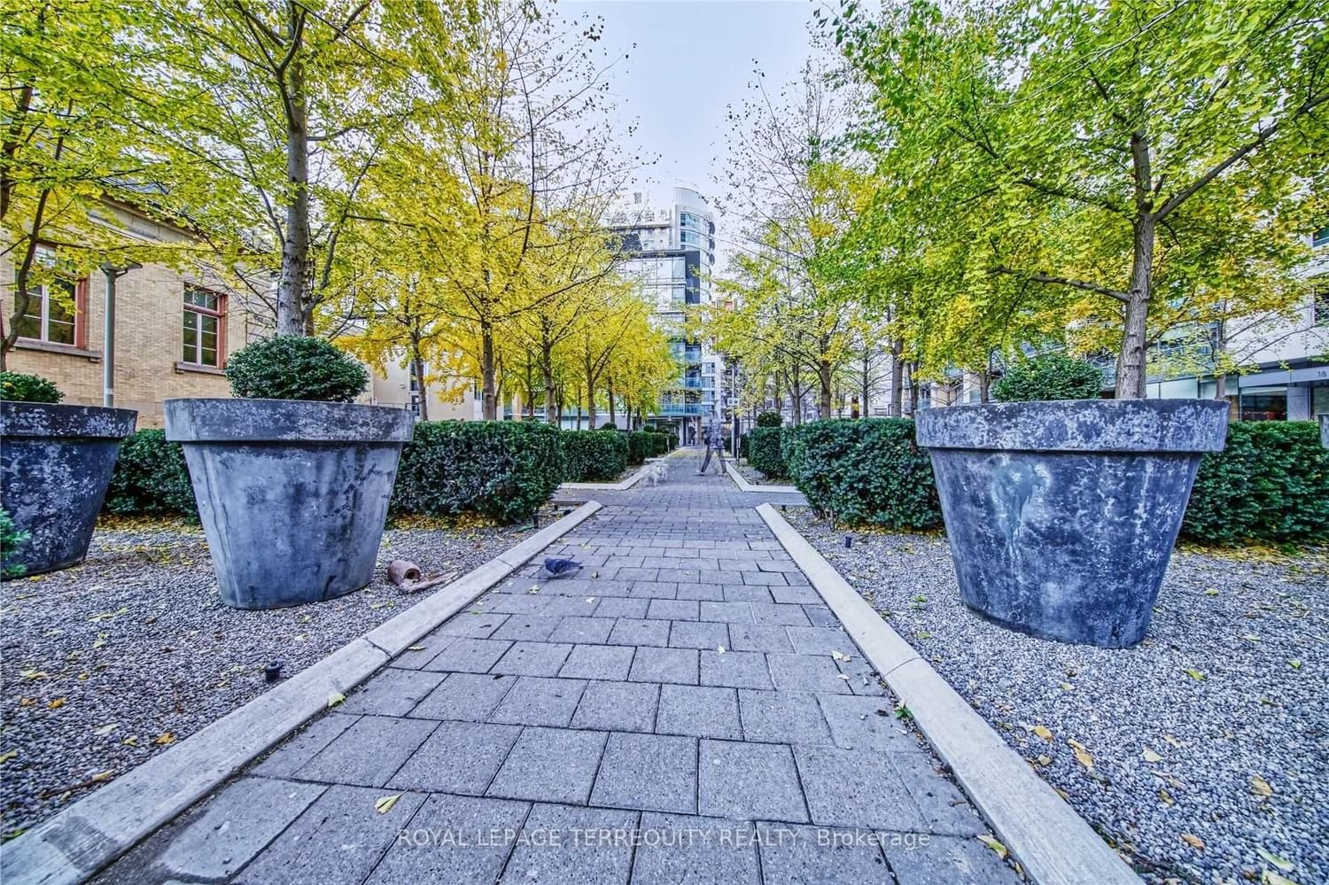 1 Yorkville Ave, unit 3501 for sale - image #26
