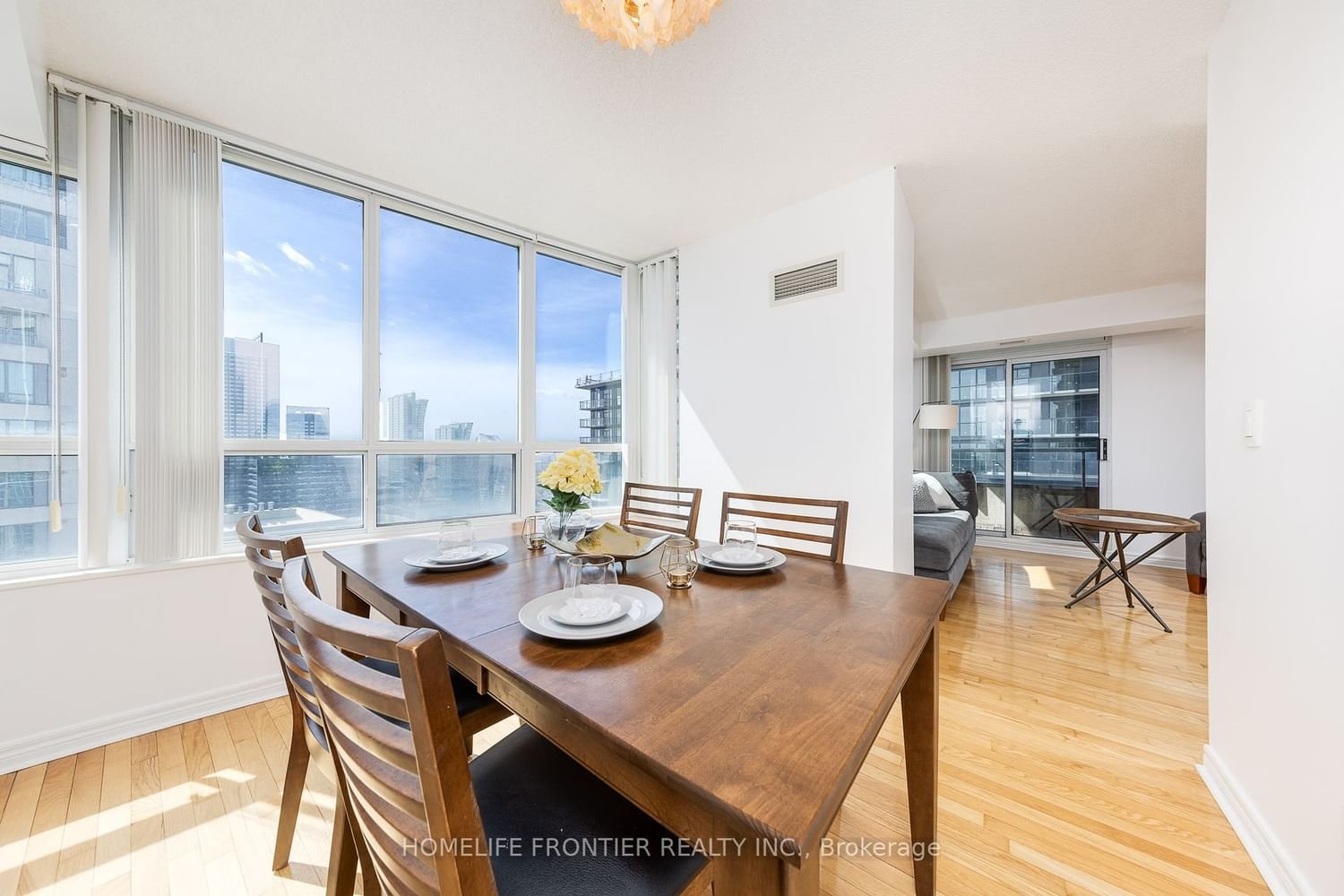 23 Hollywood Ave, unit 3610 for sale - image #11