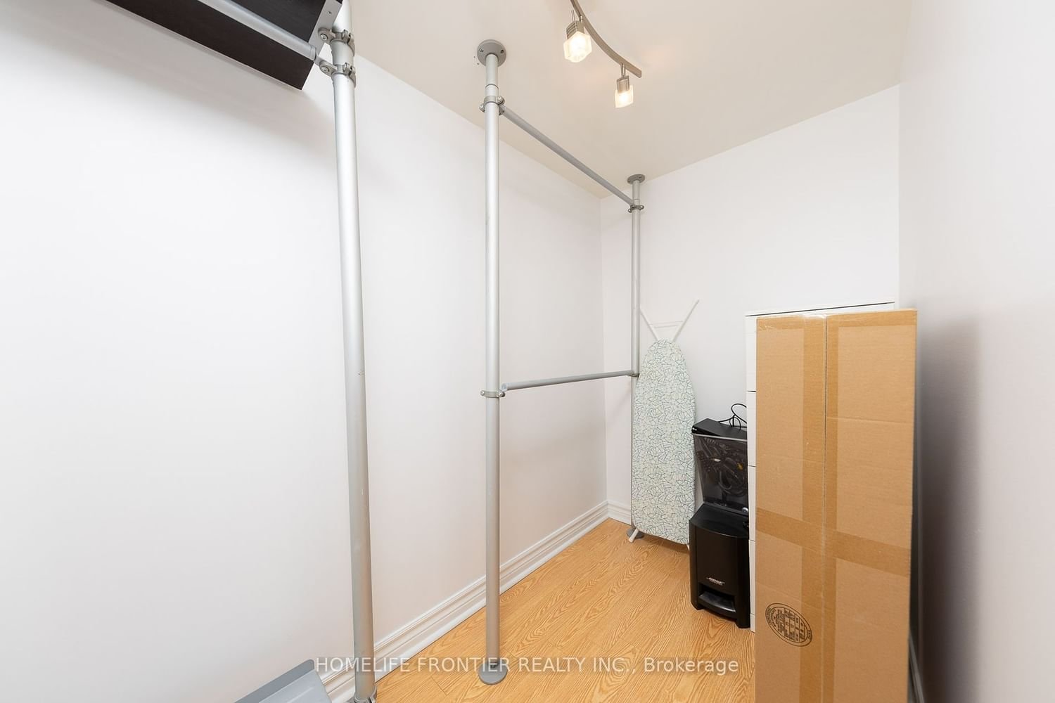 23 Hollywood Ave, unit 3610 for sale - image #15