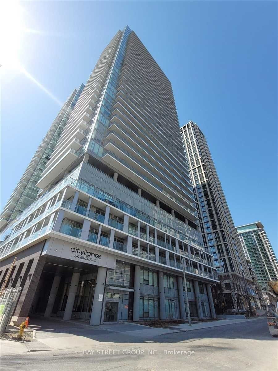 99 Broadway Ave, unit 911 for rent - image #13