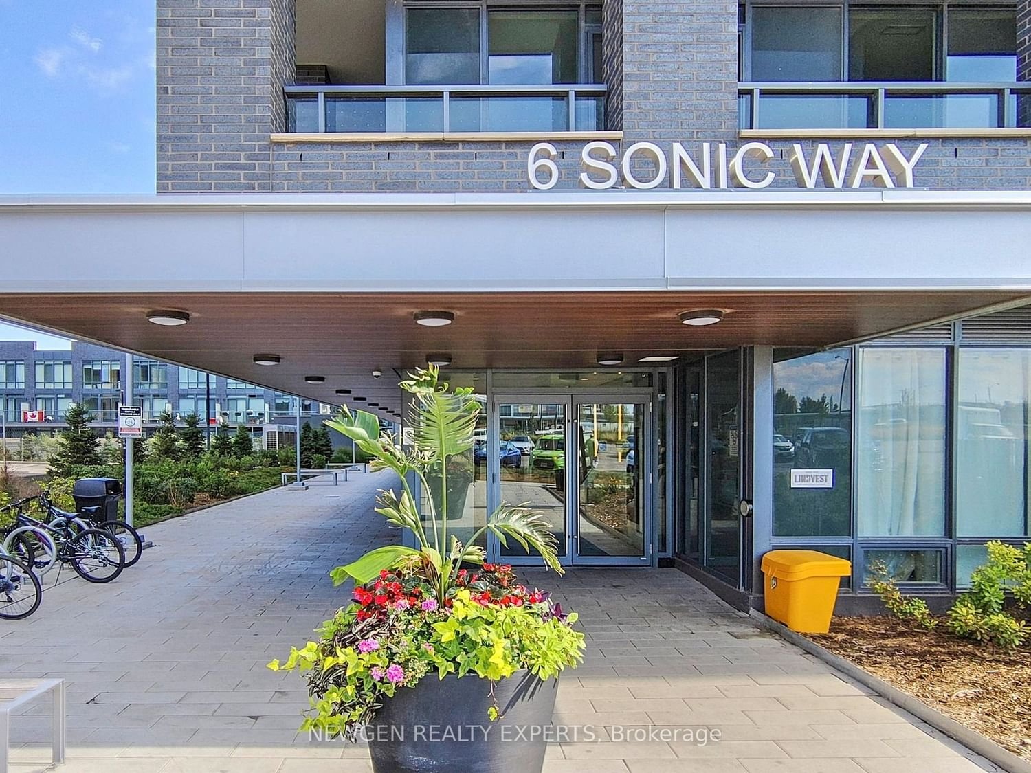 6 Sonic Way, unit 2005 for sale - image #2