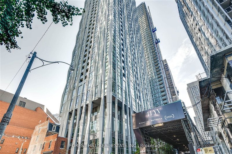 1 Yorkville Ave, unit 802 for sale - image #1