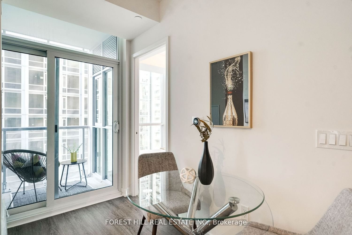 1 Yorkville Ave, unit 802 for sale - image #13