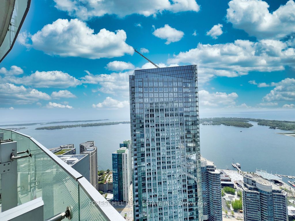 14 York St, unit 6005 for sale - image #17