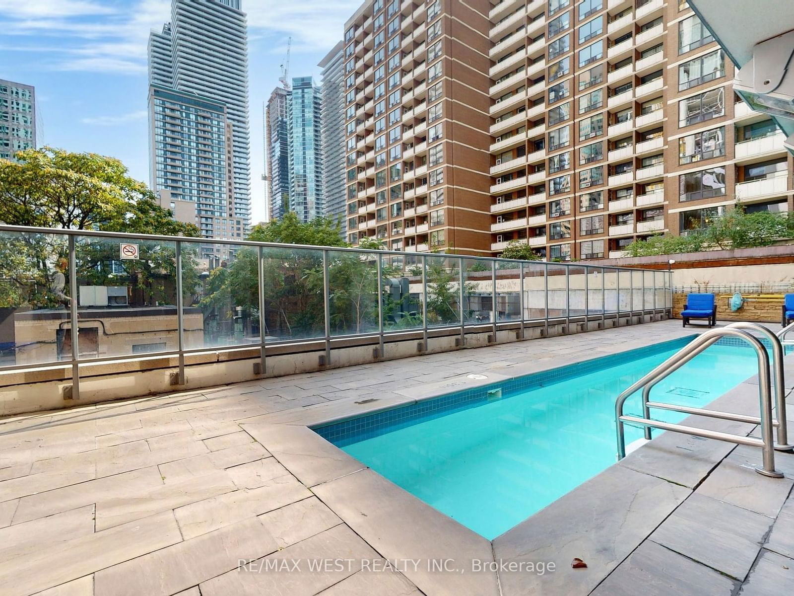 21 Balmuto St, unit 1202 for sale - image #31