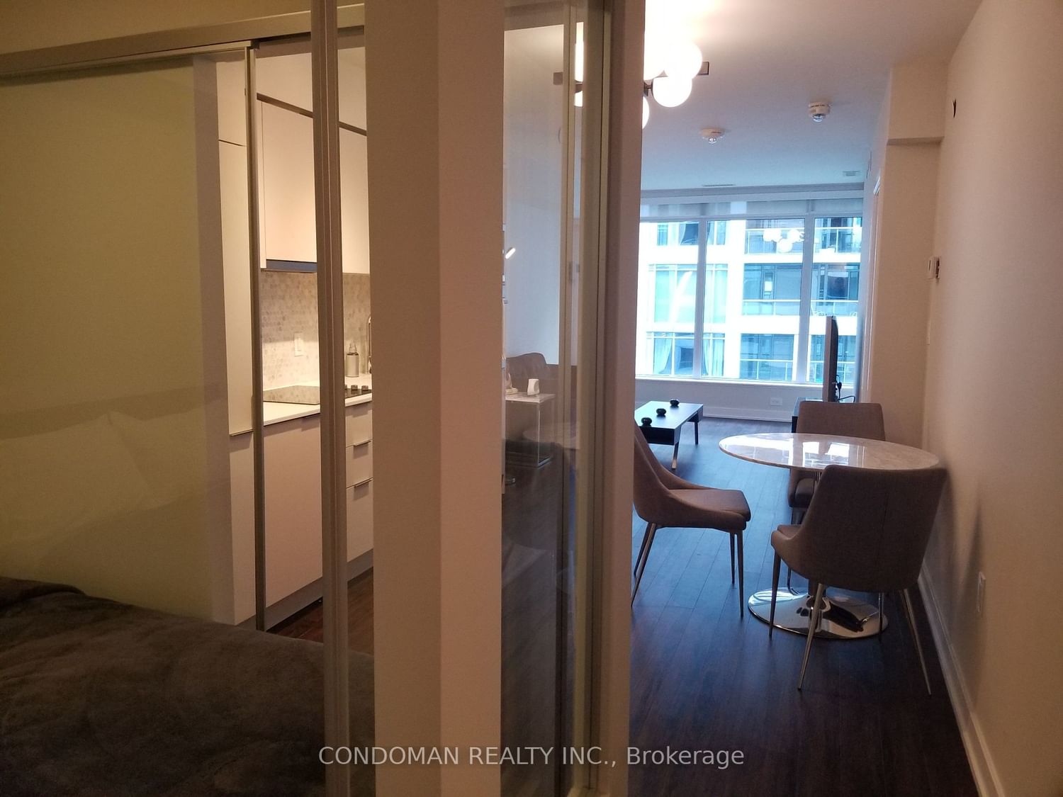 27 Bathurst St, unit 415W for rent - image #12